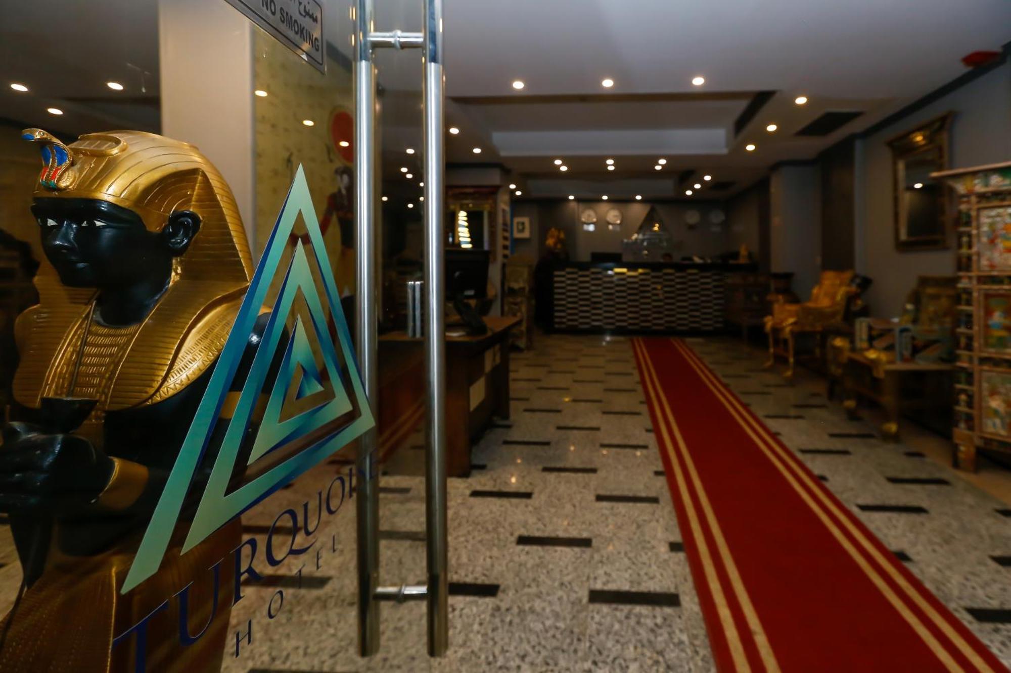 Turquoise Pyramids & Grand Egyptian Museum View Hotel Kafrat al Jabal Exterior photo